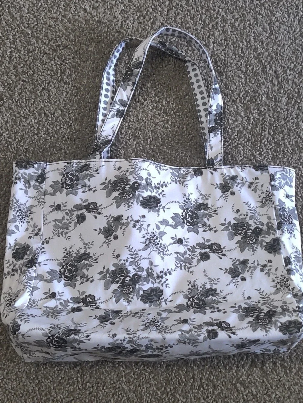 Bella Russo Reversible tote bag - Picture 3 of 9